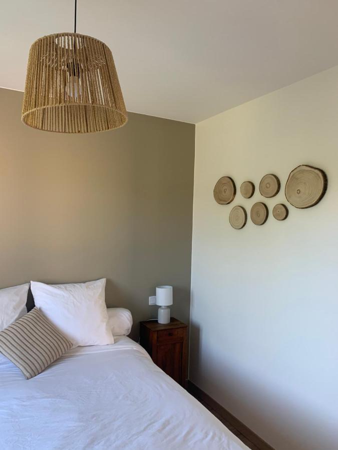 Le Patio, Chambres D Hotes Pour Adultes En Camargue, Possibilite De Naturisme A La Piscine, Aimargues Exteriör bild
